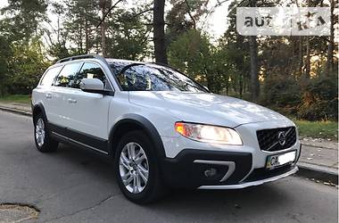 Внедорожник / Кроссовер Volvo XC70 2013 в Черкассах