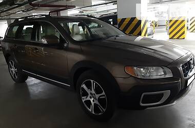 Volvo XC70 2014