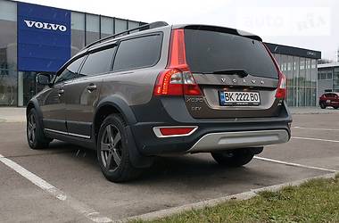 Внедорожник / Кроссовер Volvo XC70 2008 в Ровно