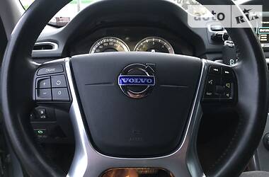 Внедорожник / Кроссовер Volvo XC70 2013 в Тернополе