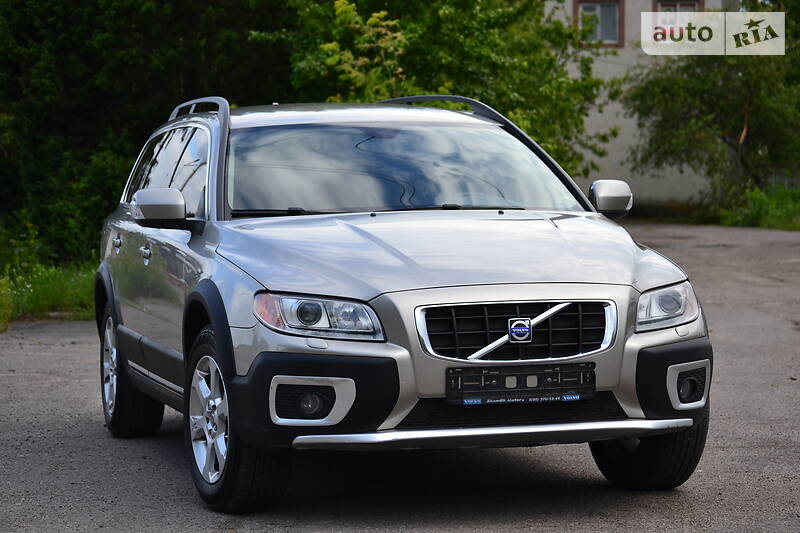 Позашляховик / Кросовер Volvo XC70 2008 в Луцьку