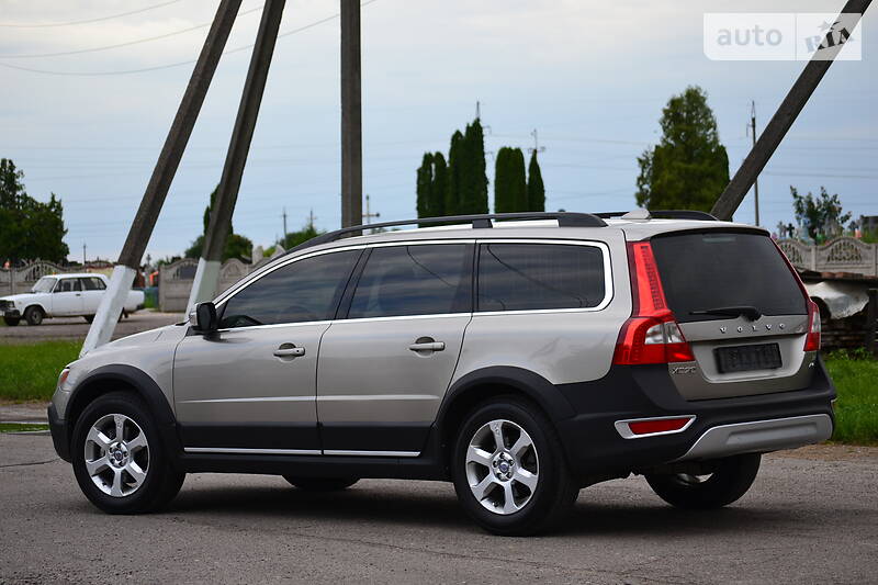 Позашляховик / Кросовер Volvo XC70 2008 в Луцьку