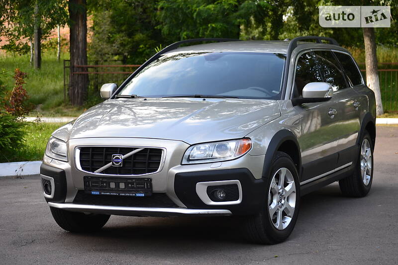 Позашляховик / Кросовер Volvo XC70 2008 в Луцьку