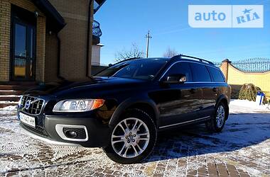 Внедорожник / Кроссовер Volvo XC70 2012 в Сумах