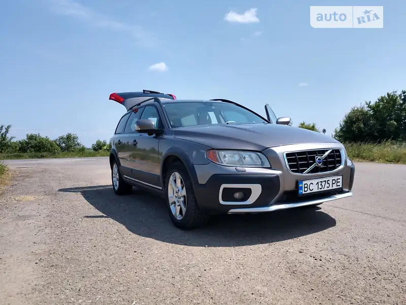 Volvo XC70 2009