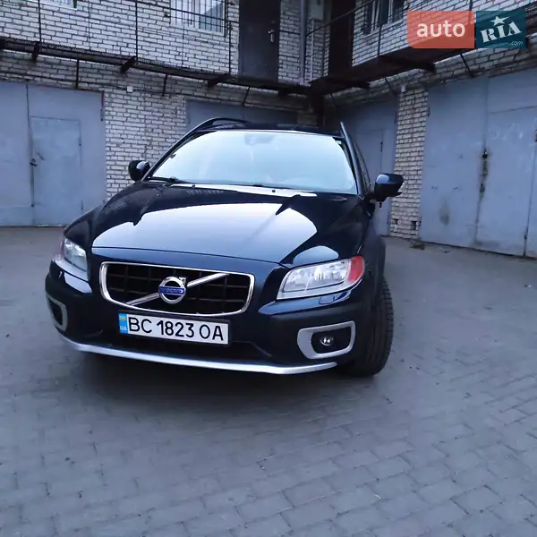 Volvo XC70 2012