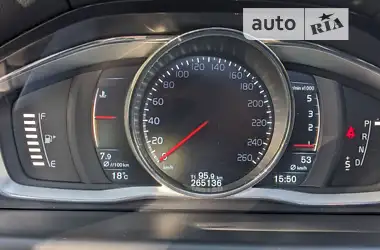Volvo XC70 2015