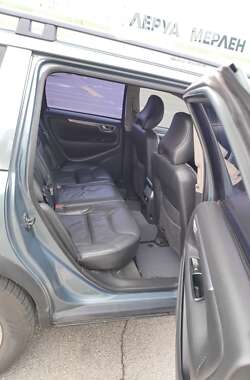 Универсал Volvo XC70 2004 в 