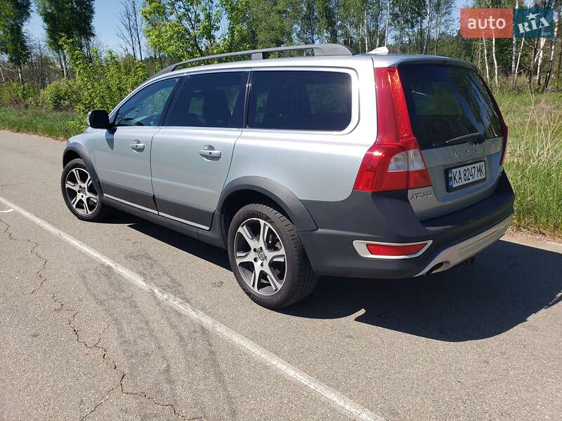Универсал Volvo XC70 2013 в Киеве