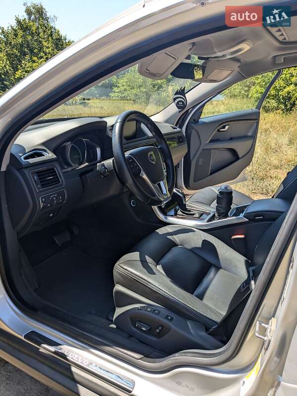 Универсал Volvo XC70 2015 в Житомире