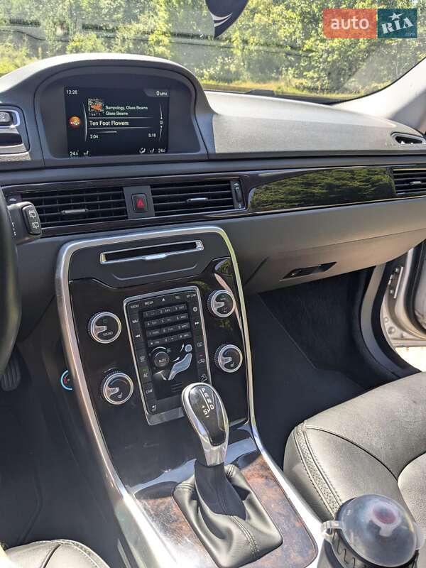 Универсал Volvo XC70 2015 в Житомире