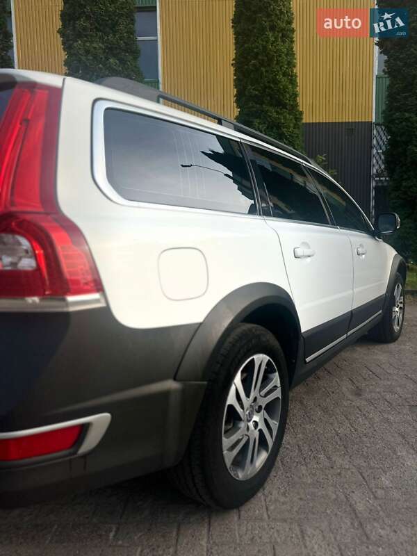 Універсал Volvo XC70 2014 в Рівному