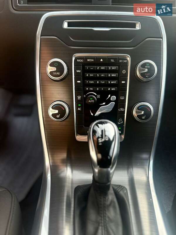 Універсал Volvo XC70 2014 в Рівному