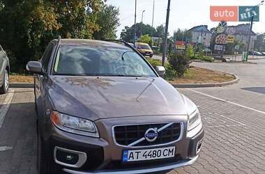 Volvo XC70 2010