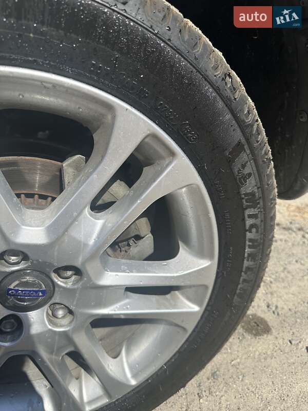 Універсал Volvo XC70 2015 в Дніпрі