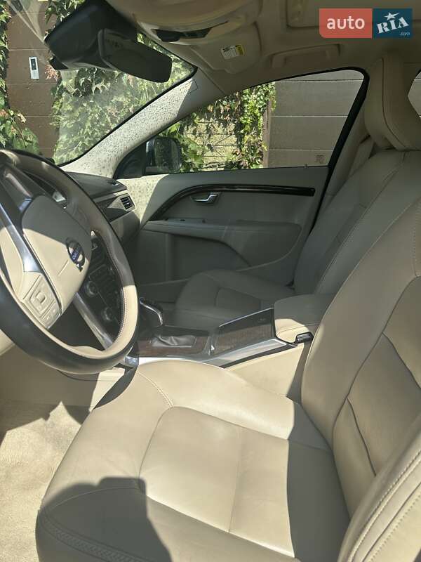 Універсал Volvo XC70 2015 в Дніпрі