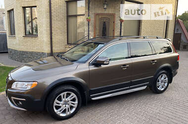 Универсал Volvo XC70 2013 в Чернигове