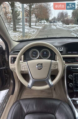 Универсал Volvo XC70 2011 в Киеве