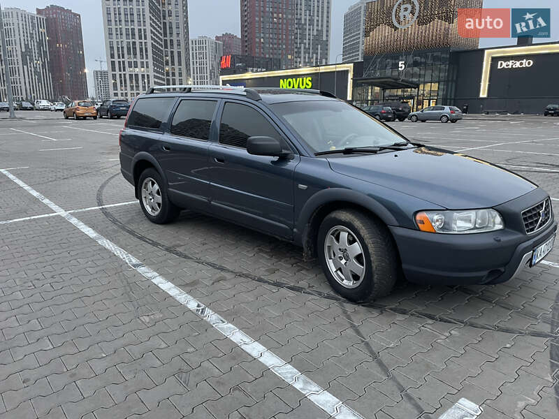 Универсал Volvo XC70 2006 в Киеве