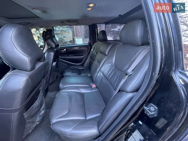 Универсал Volvo XC70 2003 в Львове