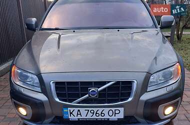 Универсал Volvo XC70 2008 в Киеве