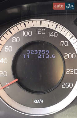 Универсал Volvo XC70 2010 в 