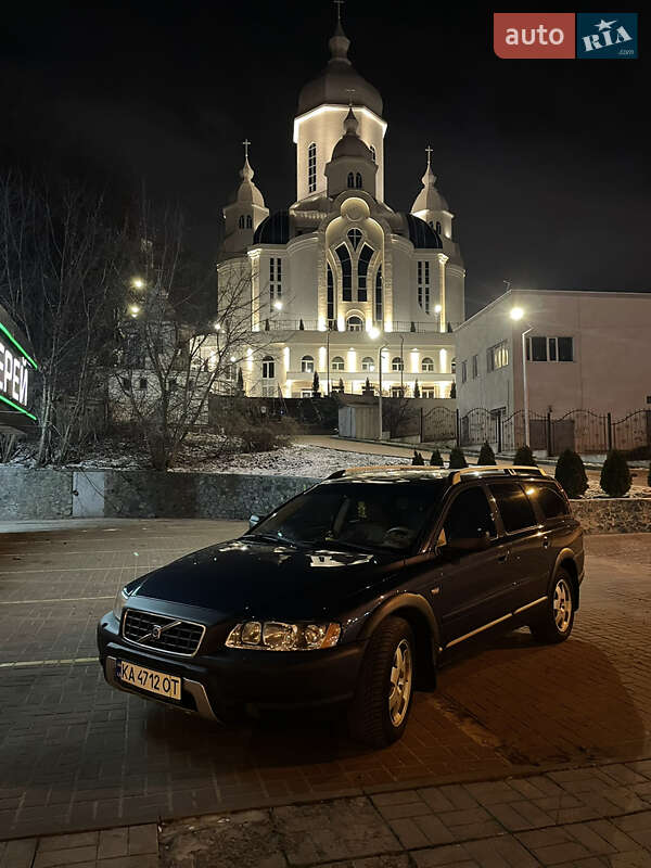 Универсал Volvo XC70 2006 в Киеве