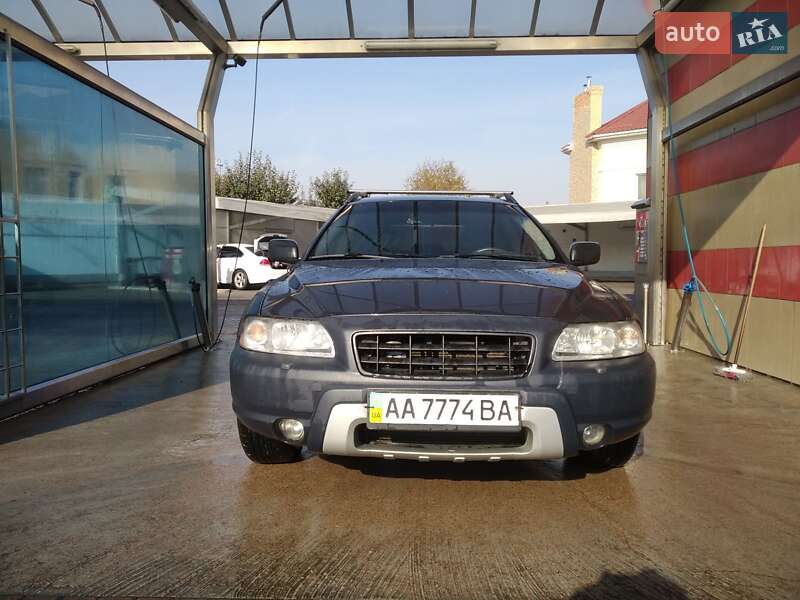 Универсал Volvo XC70 2006 в Киеве