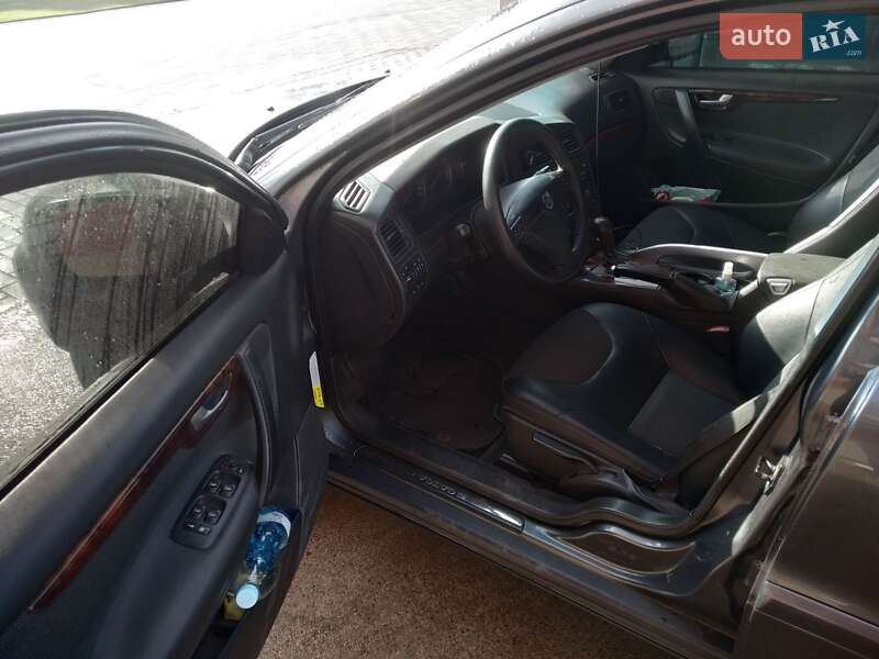 Универсал Volvo XC70 2006 в Киеве