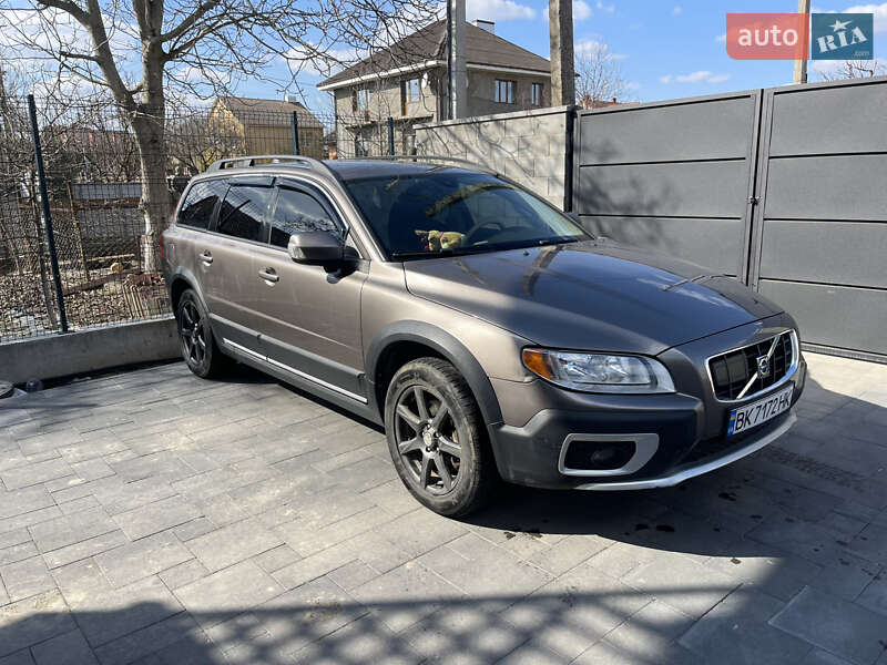 Универсал Volvo XC70 2008 в 