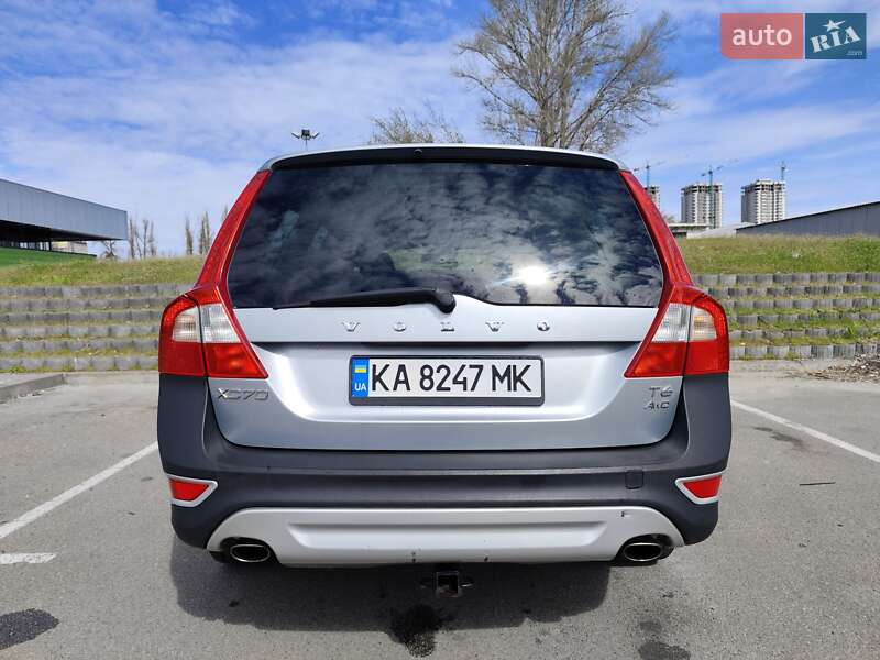 Универсал Volvo XC70 2013 в Киеве
