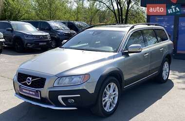 Volvo XC70 2015