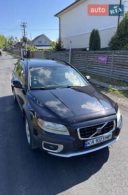 Универсал Volvo XC70 2008 в Киеве