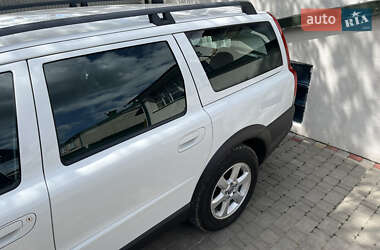 Универсал Volvo XC70 2004 в 