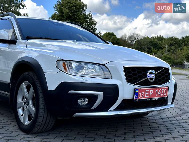 Универсал Volvo XC70 2016 в Радивилове