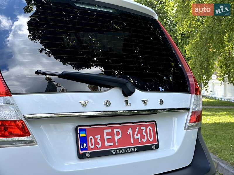 Универсал Volvo XC70 2016 в Радивилове