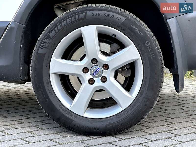 Универсал Volvo XC70 2016 в Радивилове