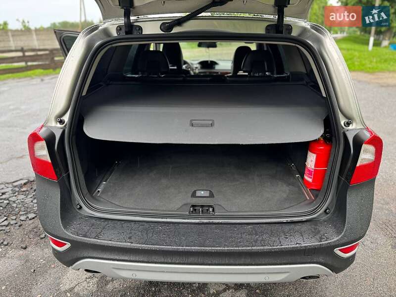 Універсал Volvo XC70 2012 в Ставищі