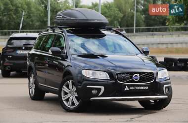 Универсал Volvo XC70 2016 в Киеве