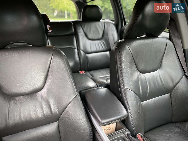 Універсал Volvo XC70 2002 в Києві фото 3 Універсал Volvo XC70 2002 в Києві