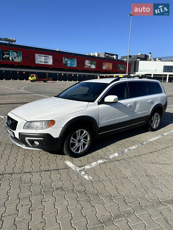 Універсал Volvo XC70 2013 в Києві