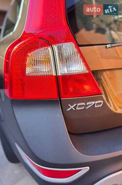 Универсал Volvo XC70 2013 в 
