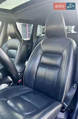 Универсал Volvo XC70 2011 в 