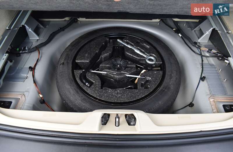 Універсал Volvo XC70 2016 в Києві