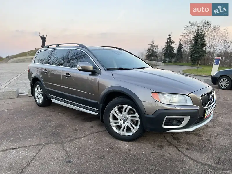 Volvo XC70 2012