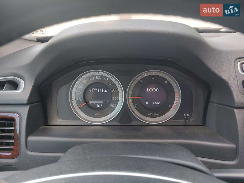 Універсал Volvo XC70 2012 в Києві