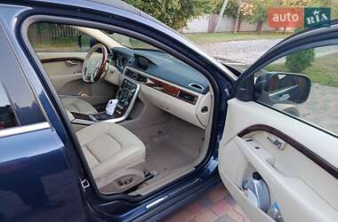 Универсал Volvo XC70 2013 в 