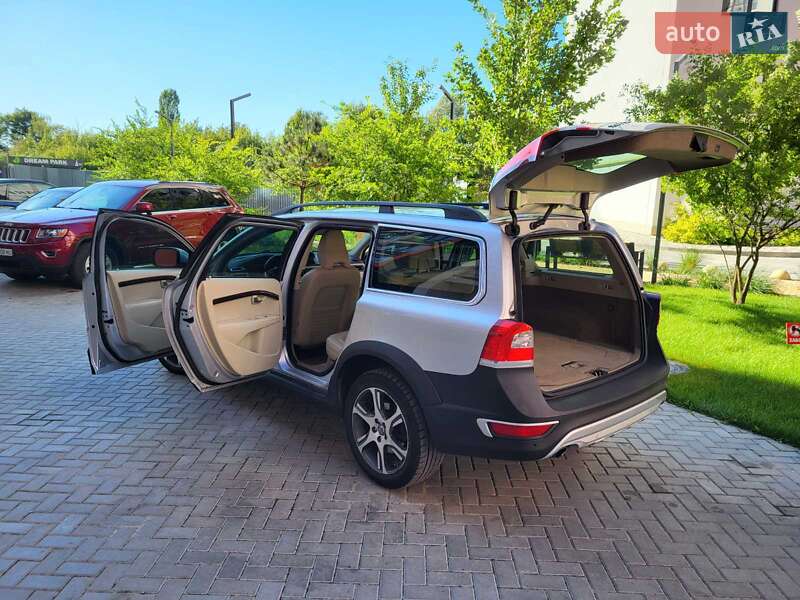 Универсал Volvo XC70 2014 в Хмельницком