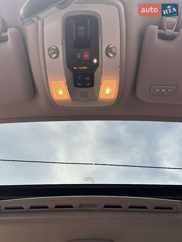 Универсал Volvo XC70 2014 в Одессе