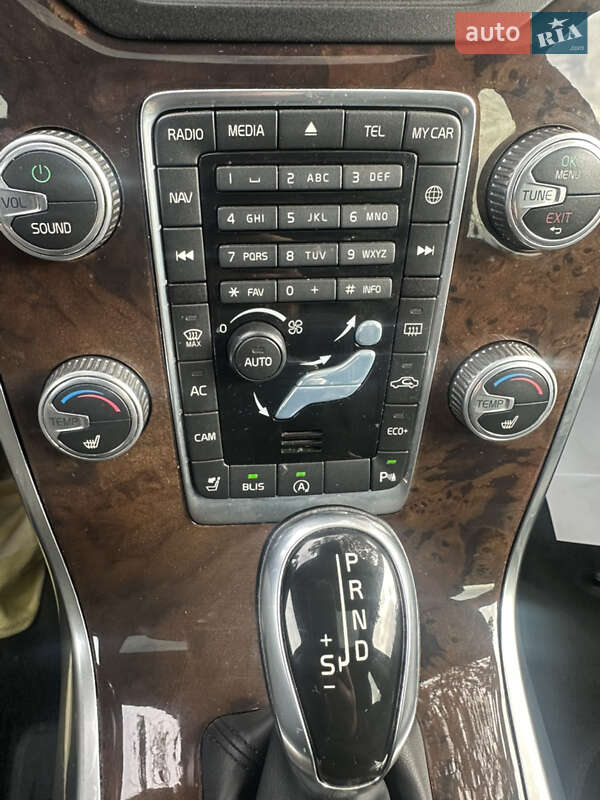 Универсал Volvo XC70 2014 в Одессе
